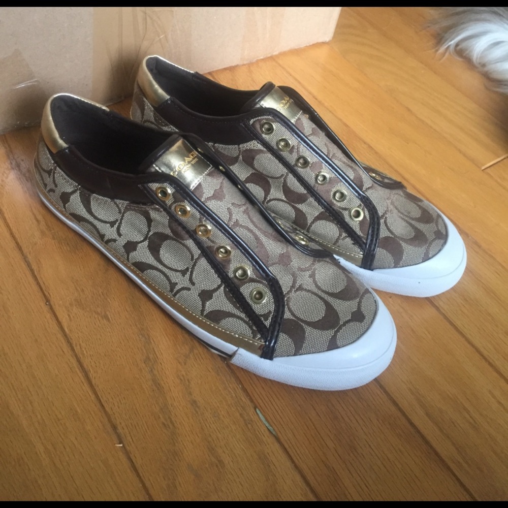 Coach signature slip on shoes 10m